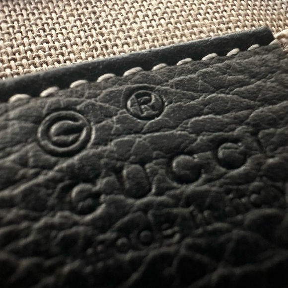 Gucci Interlocking G shoulder bag- gold hardware. Authentic Gucci - Picture 5 of 6